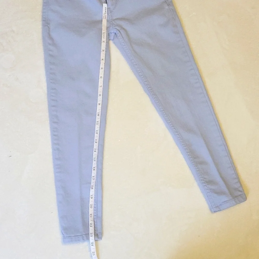 Levi's - Picture 5 of 11